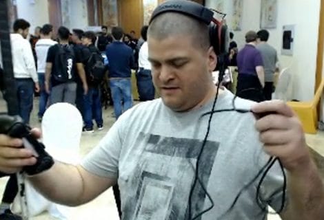Ongelofelijk: Nederlandse gamer die blind is verslaat tegenstander op groot Street Fighter-toernooi