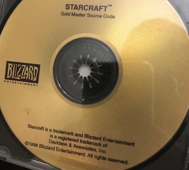 Fan die per toeval aan broncode van Starcraft komt, wordt enorm beloond door Blizzard