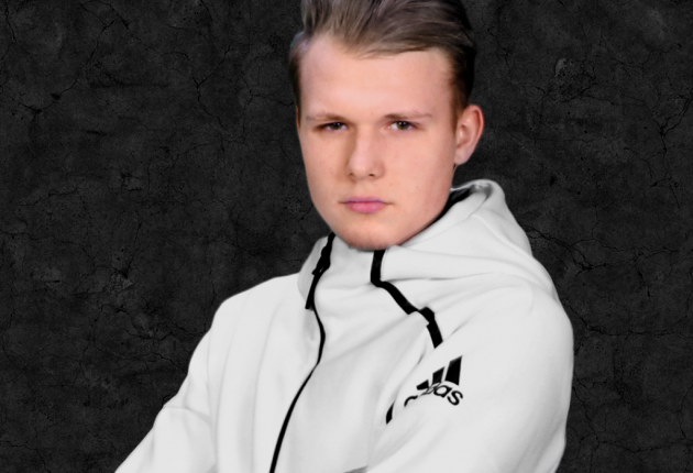 Voor het grote publiek een nog vrij onbekend iemand, maar toch behoort Justin Nijenhuis tot de top van Nederland. Hij heeft meerdere toernooien op zijn naam staan en onlangs maakte hij indruk door in de top 10 van de wereld te eindigen in de Weekend League. 