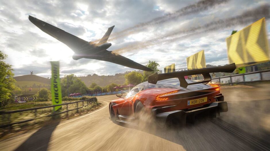 Bekijk een uur aan winter-gameplay van Forza Horizon 4