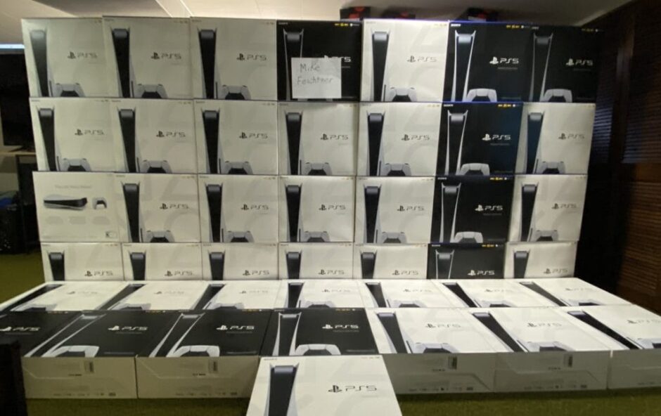 Politieke wereld wil scalping van PS5-consoles en andere apparaten illegaal maken