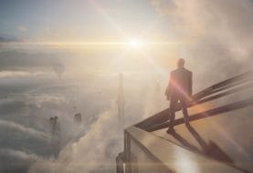 Agent 47 moet een doelwit uitschakeling in een enorme wolkenkrabber in de eerste 5 minuten van Hitman 3