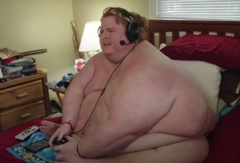 Deze gamer woog 350 kilo en hield zich enkel maar bezig met gamen en volstoppen met junkfood