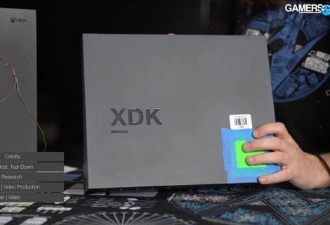 YouTuber bemachtigt een Xbox Series X dev kit met 40GB RAM en haalt het helemaal uit elkaar in een video