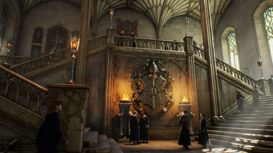 De gemeenschappelijke ruimtes van Gryffindor, Ravenclaw, Hufflepuff en Slytherin in de nieuwe trailer van Hogwarts Legacy
