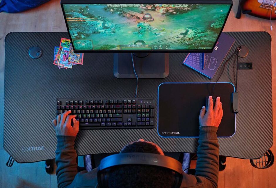 Trust kondigt Luminus RGB Gaming Desk aan